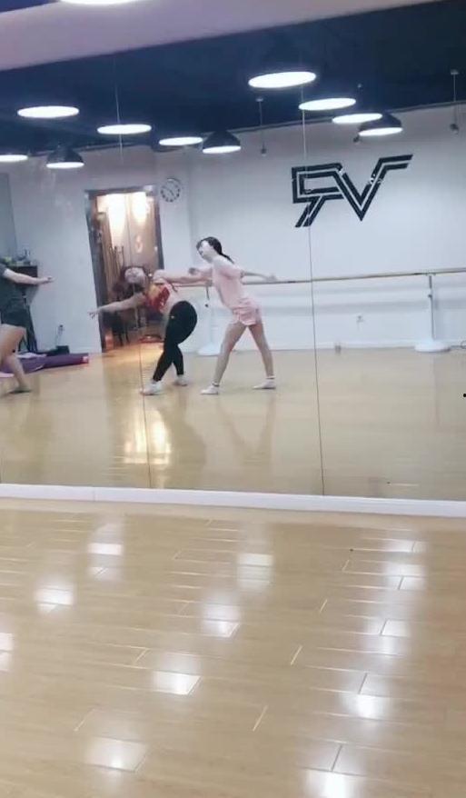 吃瓜人舞蹈视频大全