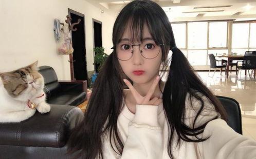 吃瓜少女小琳视频,揭秘娱乐圈幕后故事